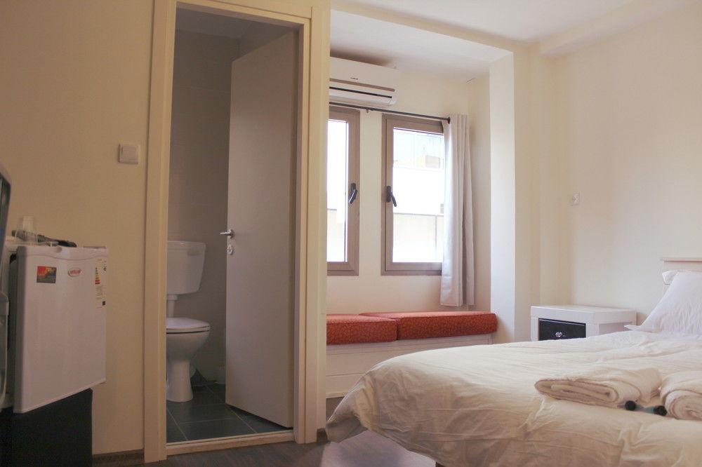Aliyah Return Center Bed and Breakfast Degania Bet Buitenkant foto