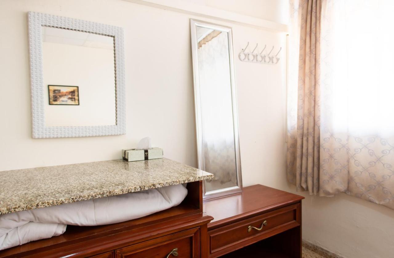 Aliyah Return Center Bed and Breakfast Degania Bet Buitenkant foto