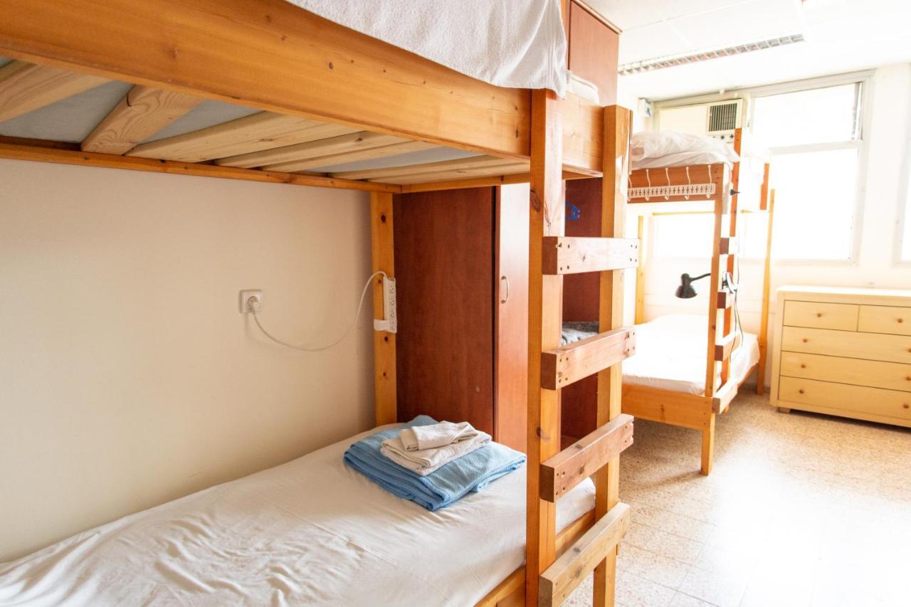 Aliyah Return Center Bed and Breakfast Degania Bet Buitenkant foto