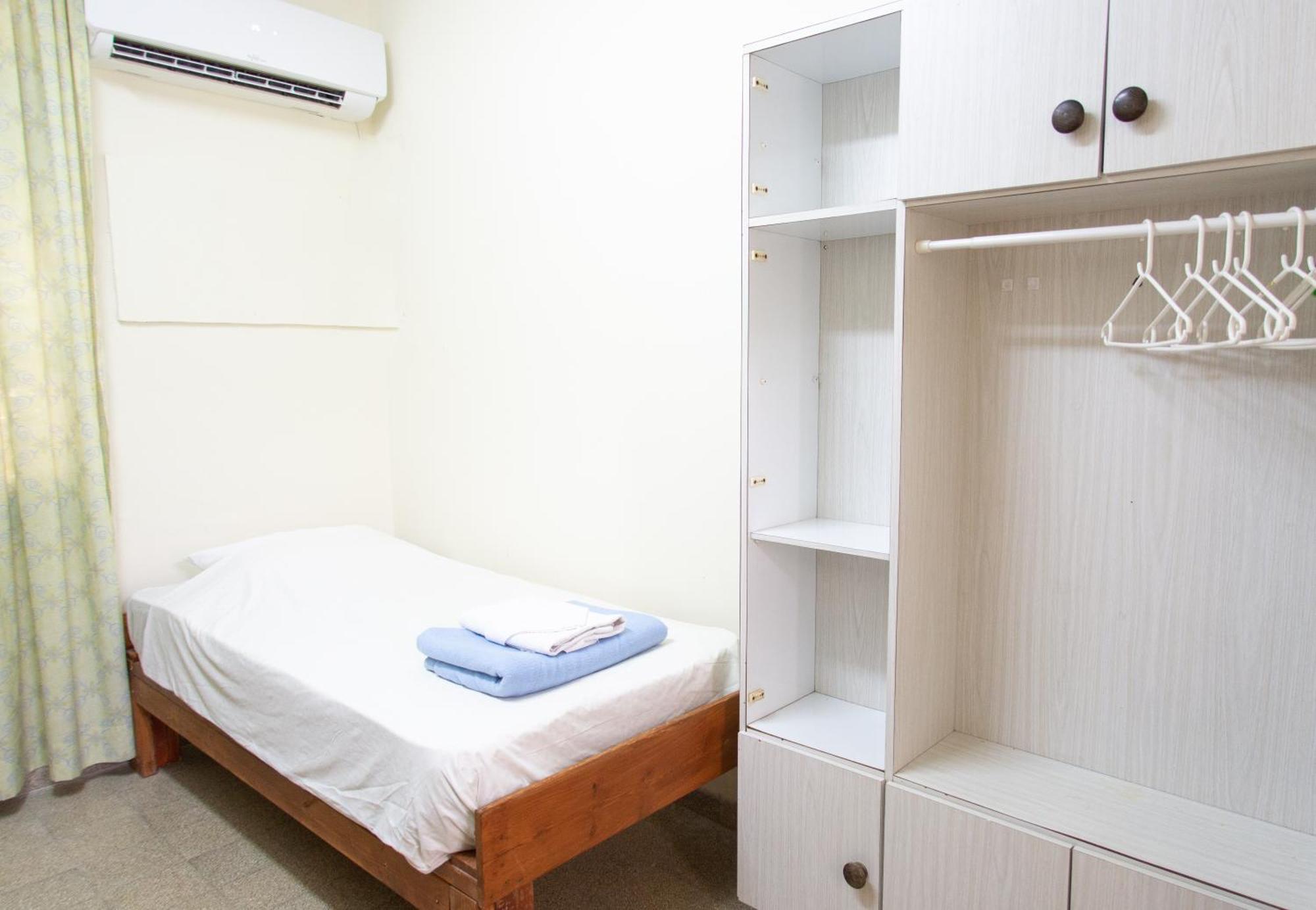 Aliyah Return Center Bed and Breakfast Degania Bet Buitenkant foto